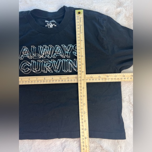 True Religion Always Curvin' long sleeve cropped top in black Size Small - Picture 5 of 9